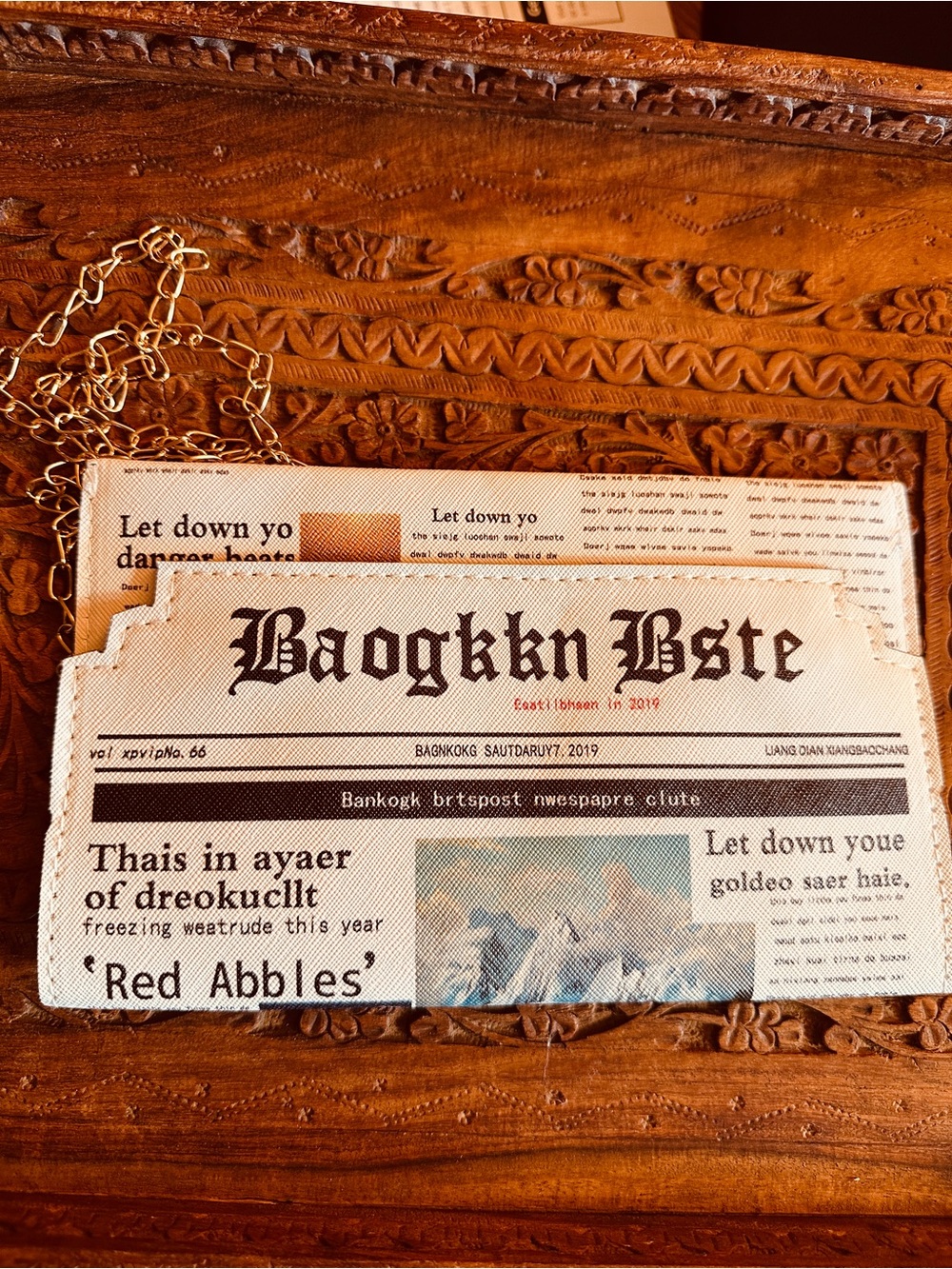 Newspaper Print Clutch Bag in White - Brand Unspecified